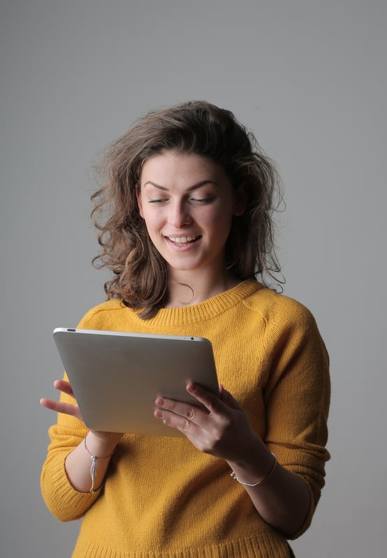 Woman Using Ipad Woman Using Ipad